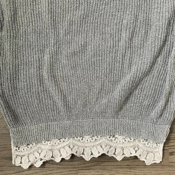 Pins‎ and Needles Oversized Lace Trim Knit Sweater - Gray - Size S - EUC - Picture 6 of 11